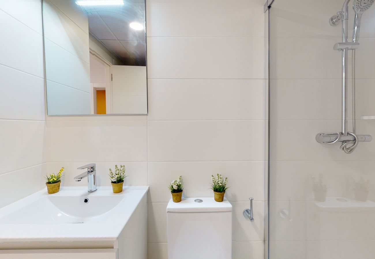 Apartamento en Alicante - Alicante Colorful Center 1B