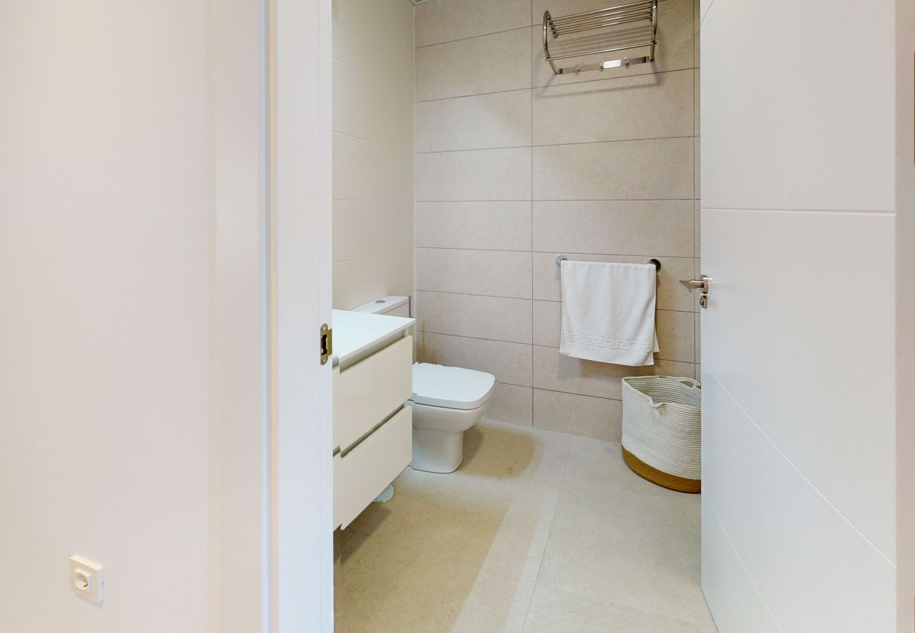 Apartamento en Alicante - Alicante Colorful Penthouse Center 5A