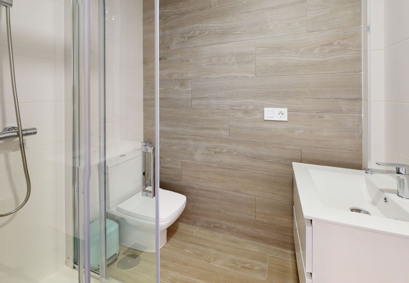 Apartamento en Alicante - Alicante Colorful Penthouse Center 5B