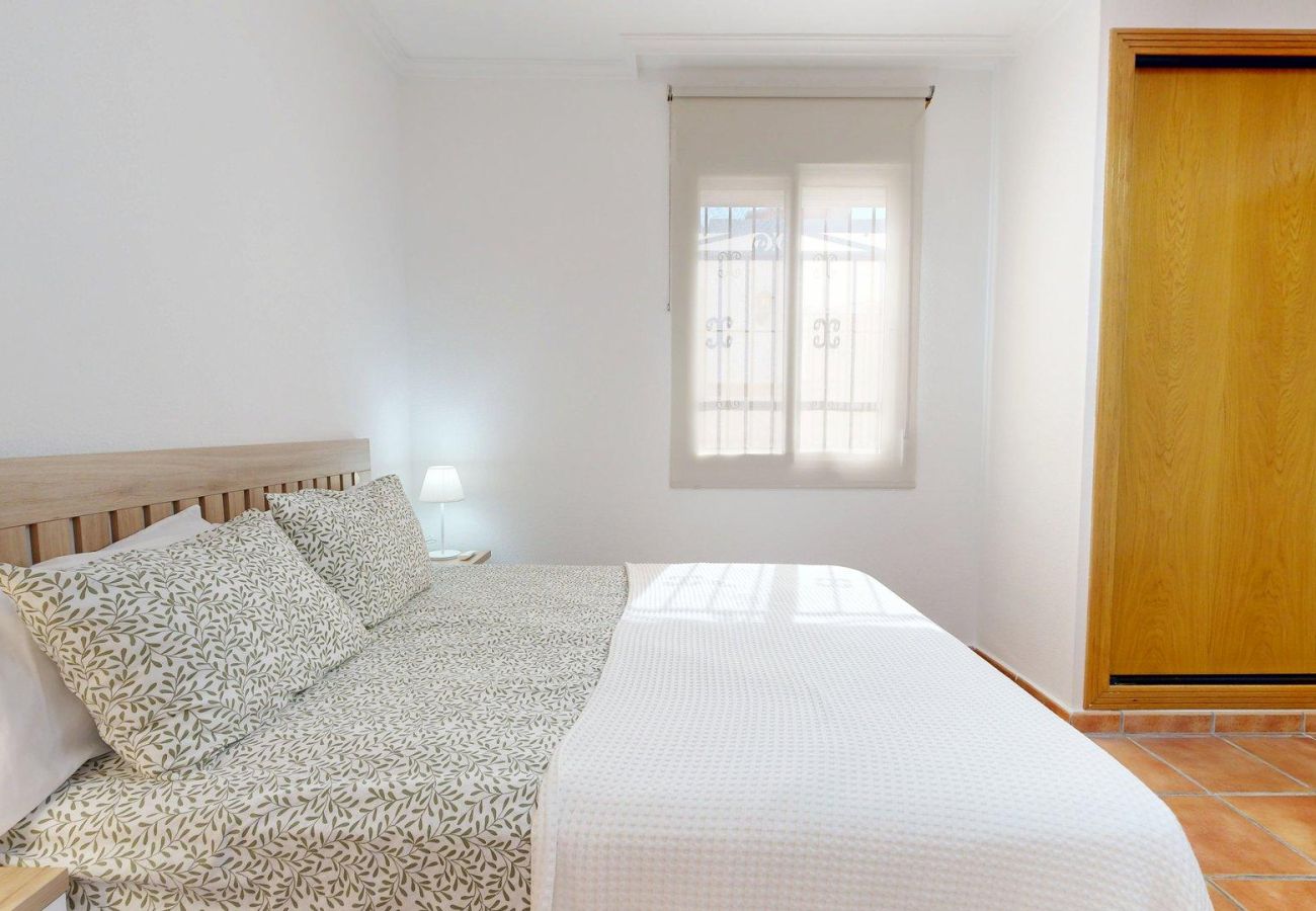 Casa adosada en Alicante - Beautiful & Charming House in Alicante