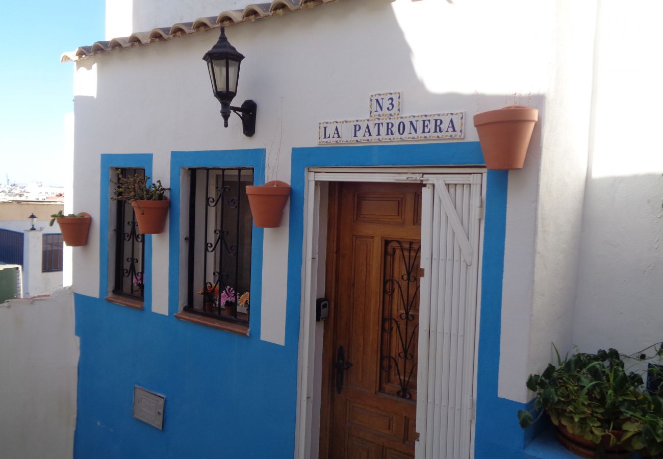 House in Alicante / Alacant - Casa La Patronera Santa Cruz