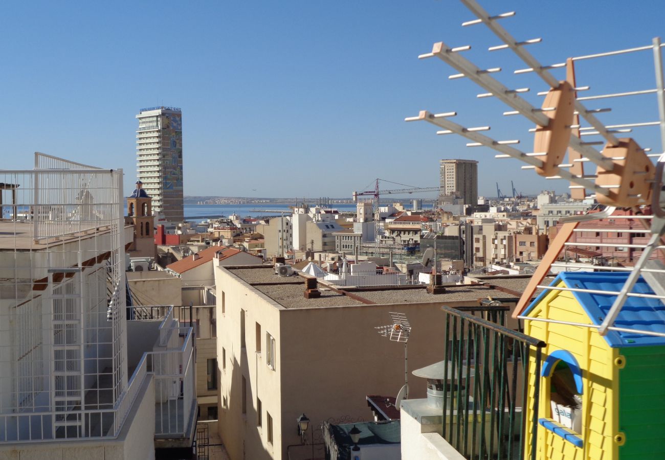 House in Alicante / Alacant - Casa La Patronera Santa Cruz