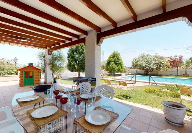 Villa in Novelda - Family Rustic Villa
