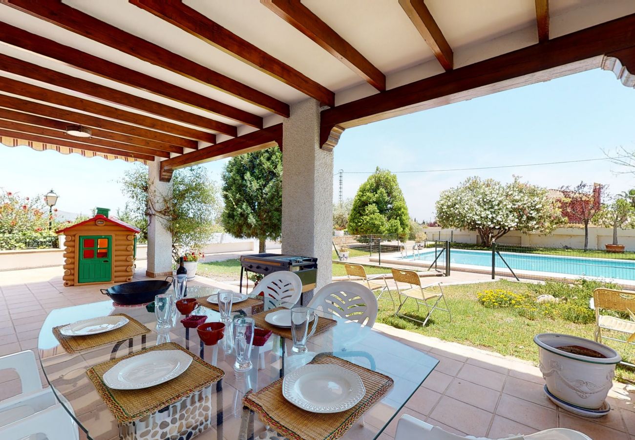Chalet in Novelda - Family Rustic Villa