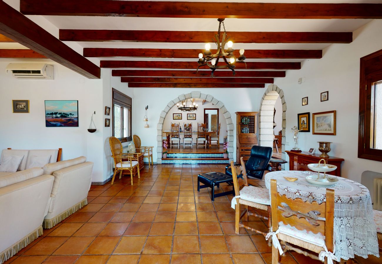 Chalet in Novelda - Family Rustic Villa