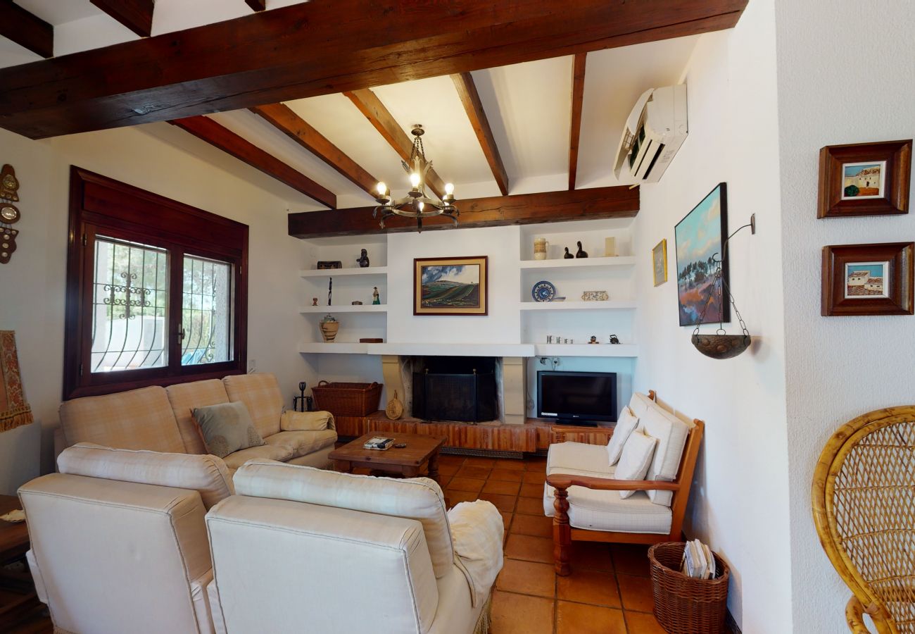 Chalet in Novelda - Family Rustic Villa