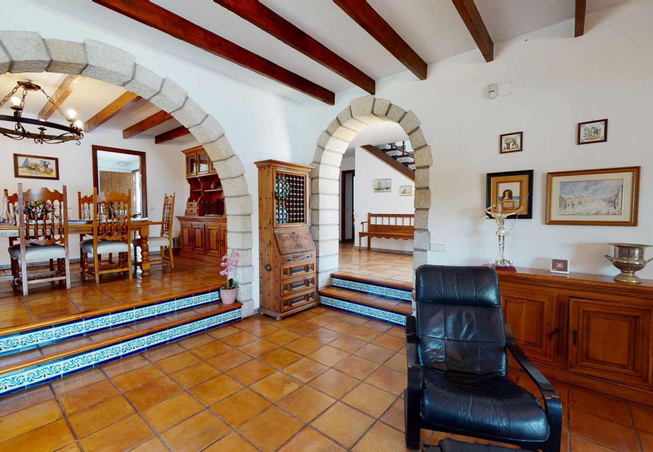 Chalet in Novelda - Family Rustic Villa