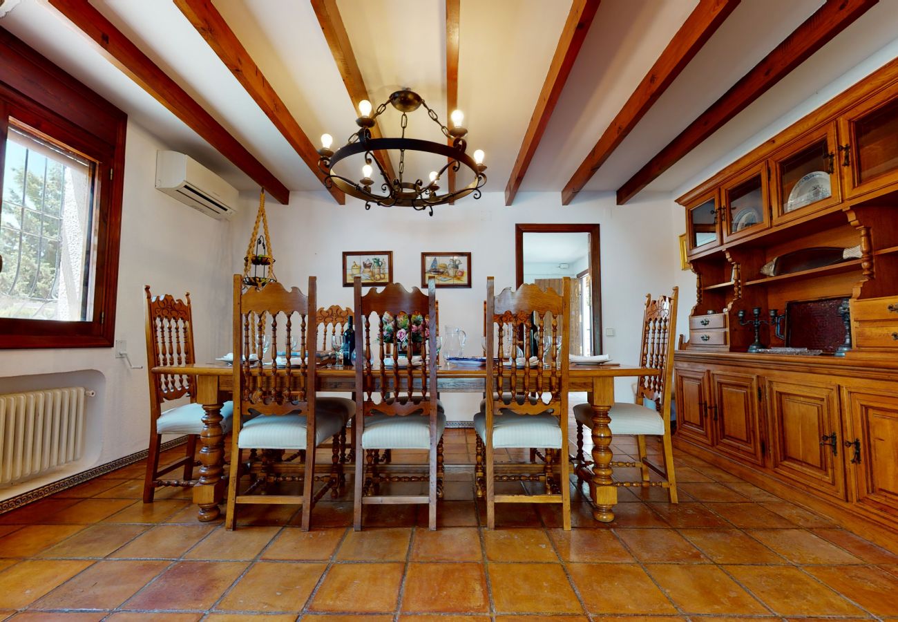 Chalet in Novelda - Family Rustic Villa