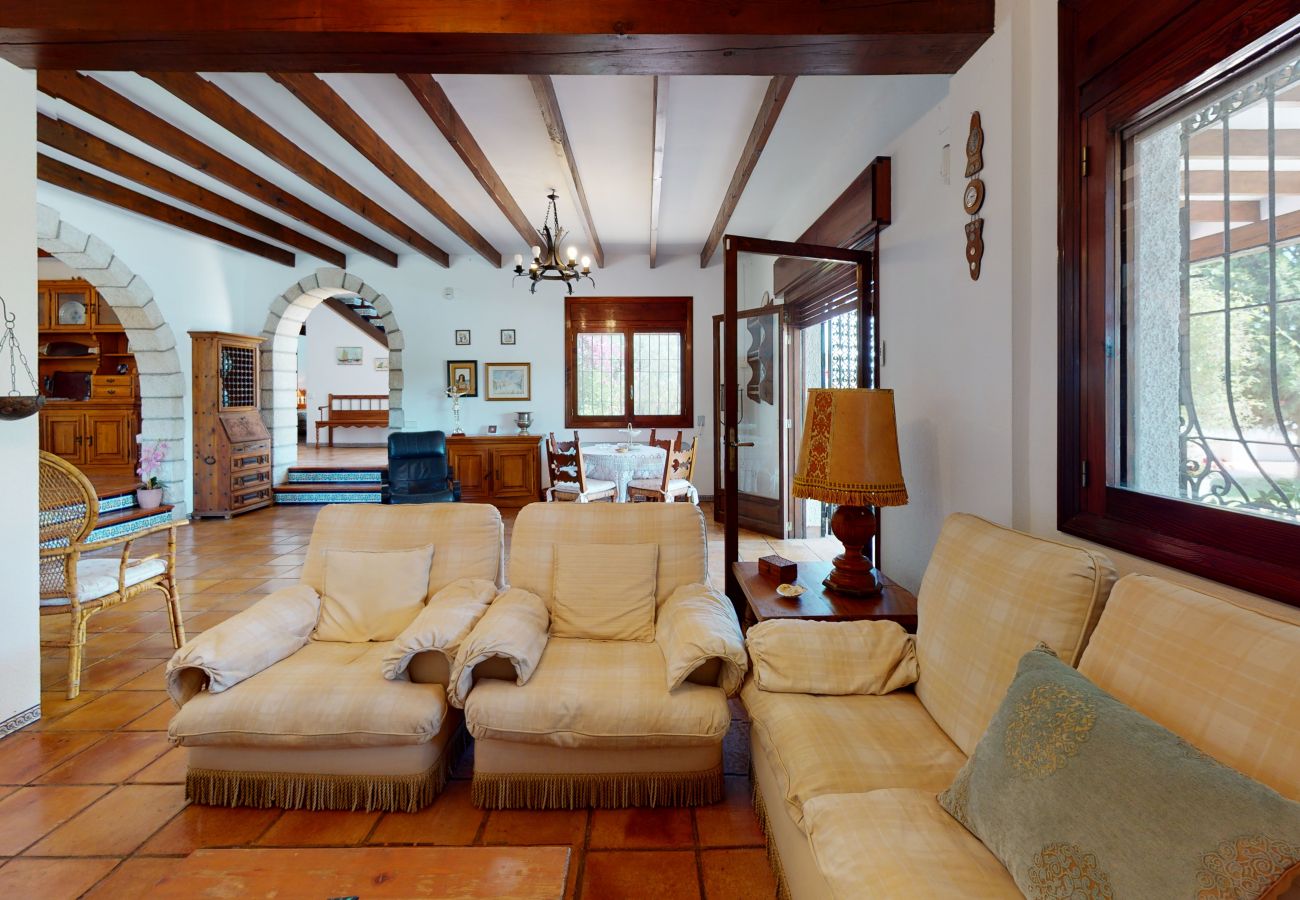 Chalet in Novelda - Family Rustic Villa