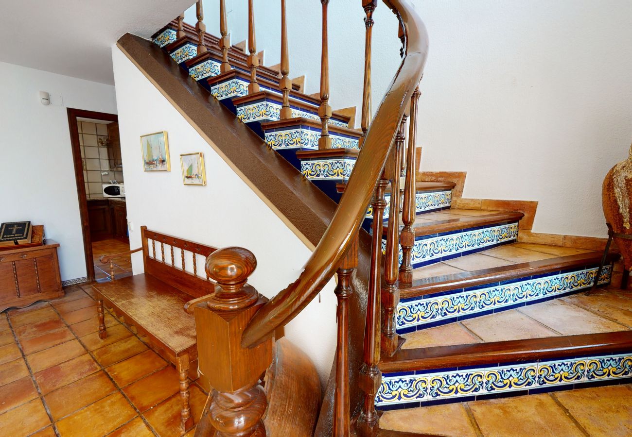 Chalet in Novelda - Family Rustic Villa
