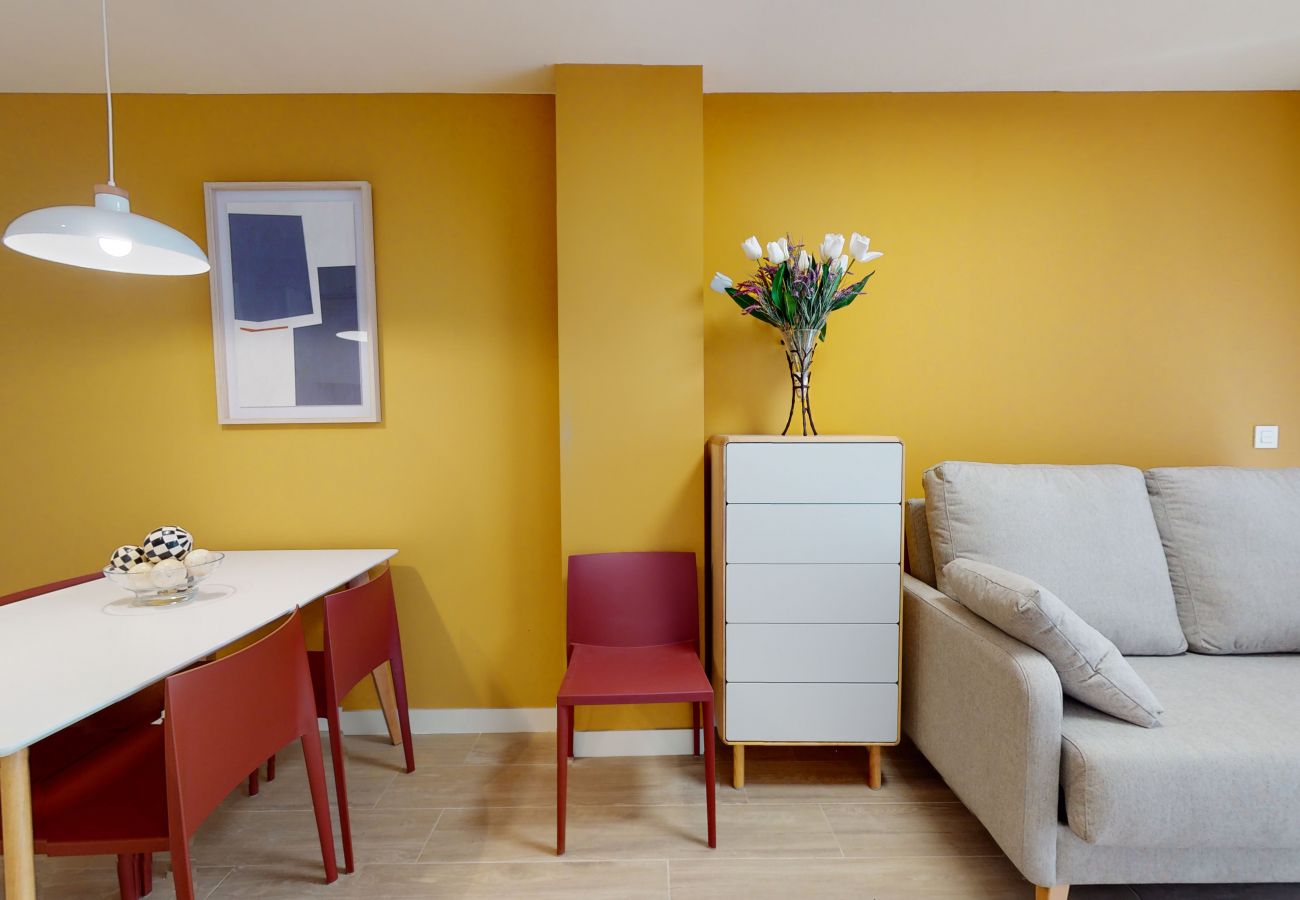 Apartment in Alicante / Alacant - Alicante Colorful Center 1B