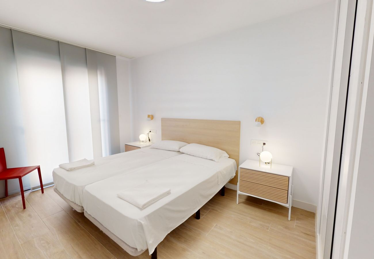 Apartment in Alicante / Alacant - Alicante Colorful Penthouse Center 5B