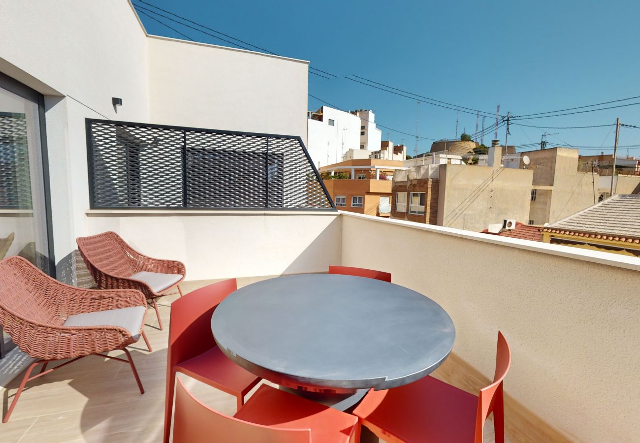 Apartment in Alicante / Alacant - Alicante Colorful Penthouse Center 5B