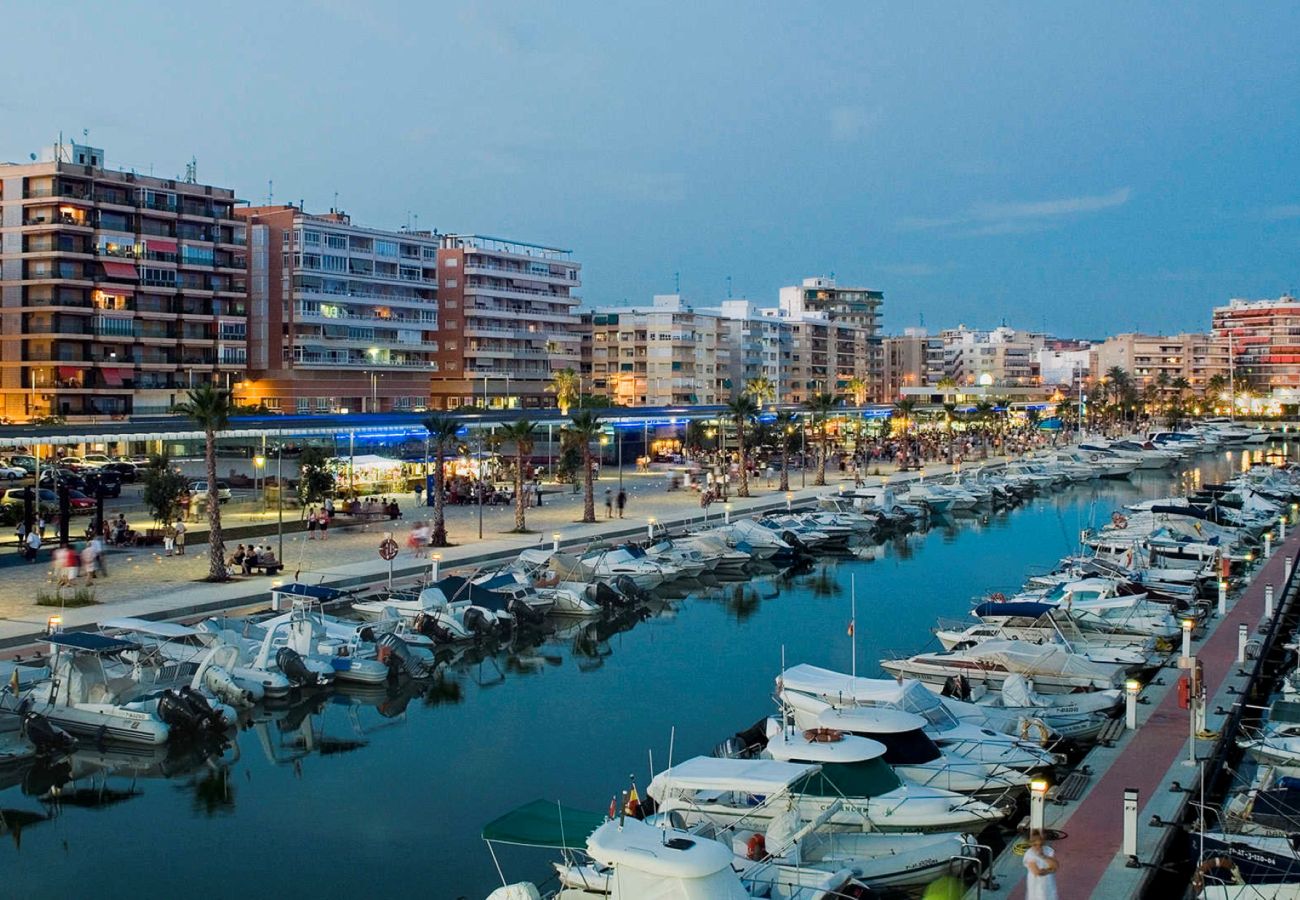 Apartment in santa pola - Bright Apartment in Santa Pola Beach
