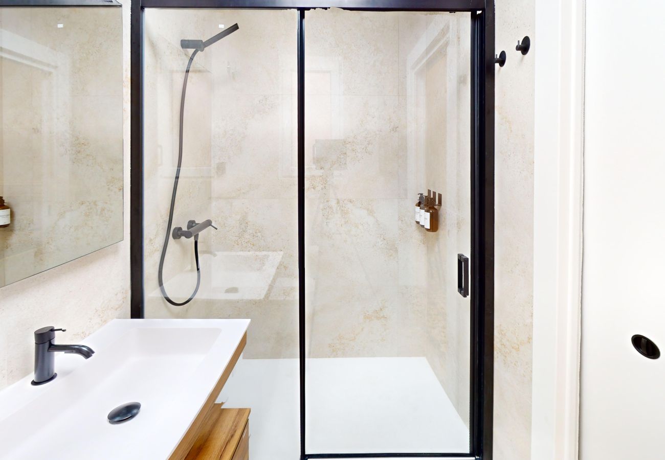 Apartment in Alicante / Alacant - Vintage Luxury City Center