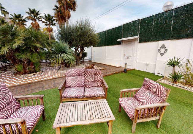 Villa in Alicante - ESPECTACULAR CHALET LICENCIA TURÍSTICA ALICANTE Villa in Alicante - ESPECTACULAR CHALET LICENCIA TURÍSTICA ALICANTE