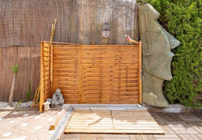 Villa in Alicante - ESPECTACULAR CHALET LICENCIA TURÍSTICA ALICANTE Villa in Alicante - ESPECTACULAR CHALET LICENCIA TURÍSTICA ALICANTE