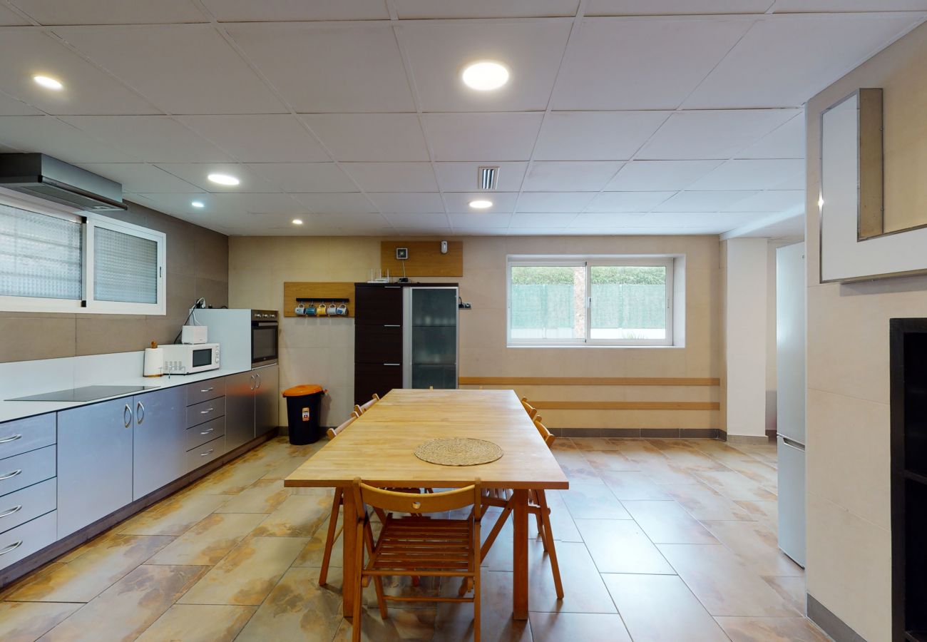 Villa in Alicante - ESPECTACULAR CHALET LICENCIA TURÍSTICA ALICANTE Villa in Alicante - ESPECTACULAR CHALET LICENCIA TURÍSTICA ALICANTE