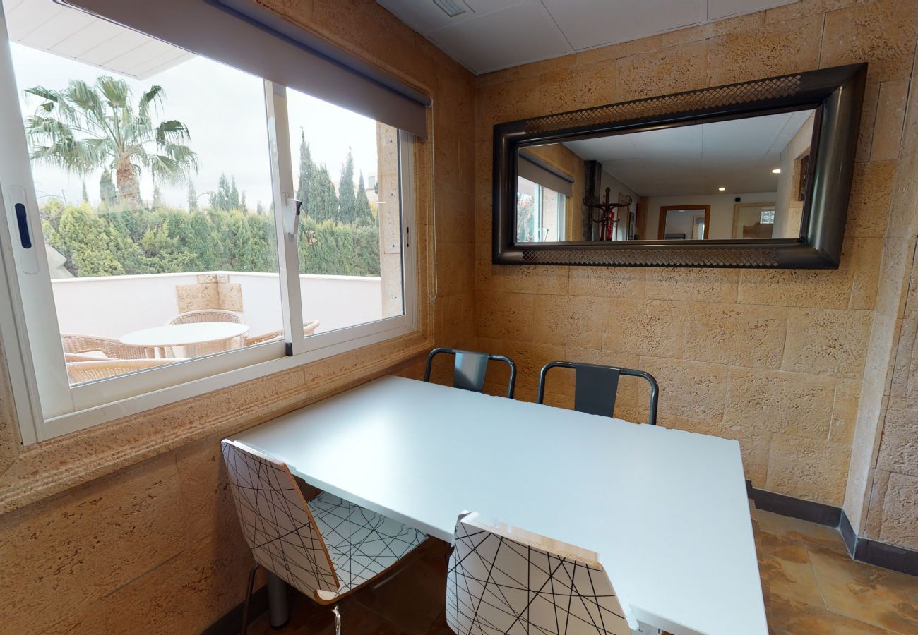 Villa in Alicante - ESPECTACULAR CHALET LICENCIA TURÍSTICA ALICANTE Villa in Alicante - ESPECTACULAR CHALET LICENCIA TURÍSTICA ALICANTE