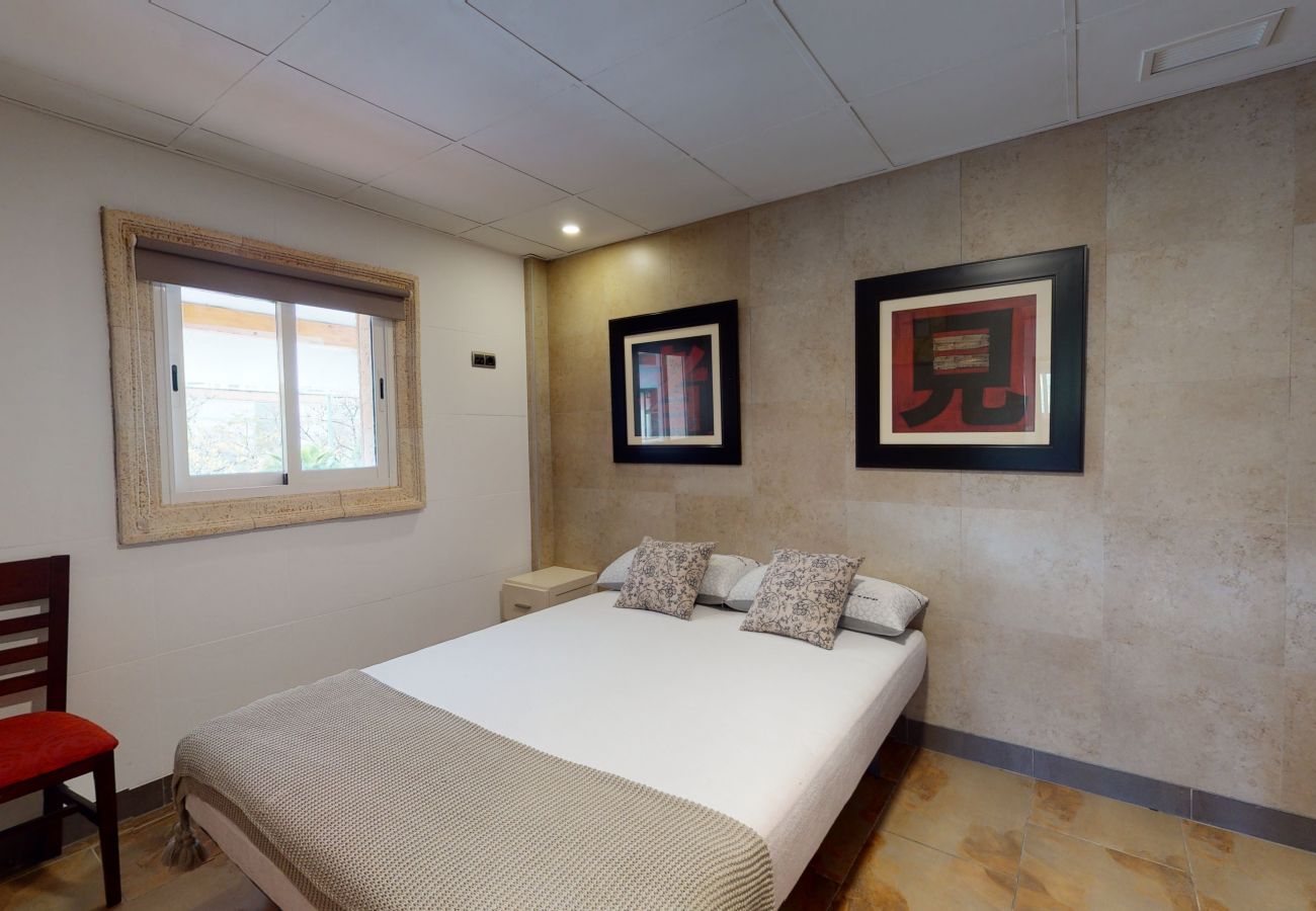 Villa in Alicante - ESPECTACULAR CHALET LICENCIA TURÍSTICA ALICANTE Villa in Alicante - ESPECTACULAR CHALET LICENCIA TURÍSTICA ALICANTE