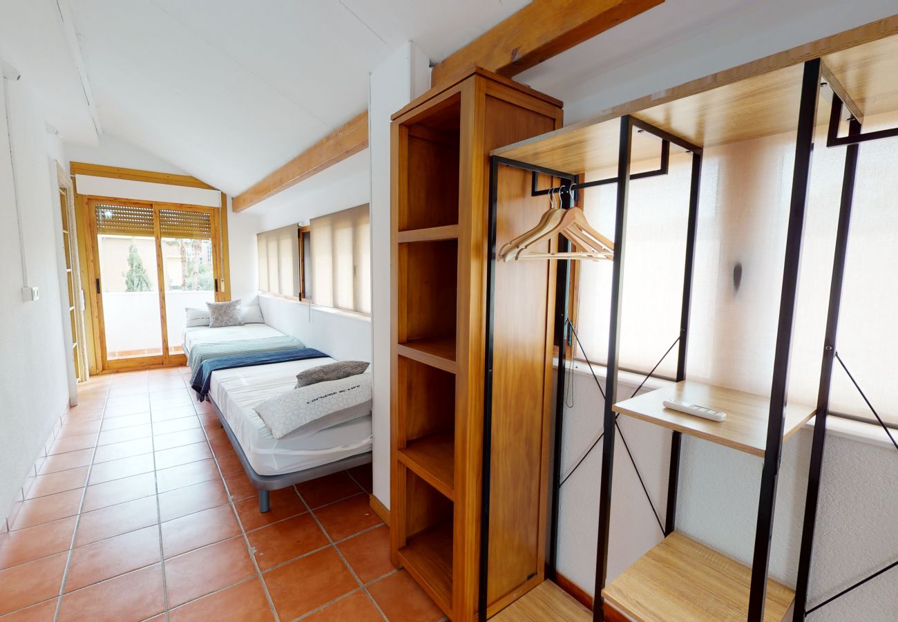 Villa in Alicante - ESPECTACULAR CHALET LICENCIA TURÍSTICA ALICANTE Villa in Alicante - ESPECTACULAR CHALET LICENCIA TURÍSTICA ALICANTE