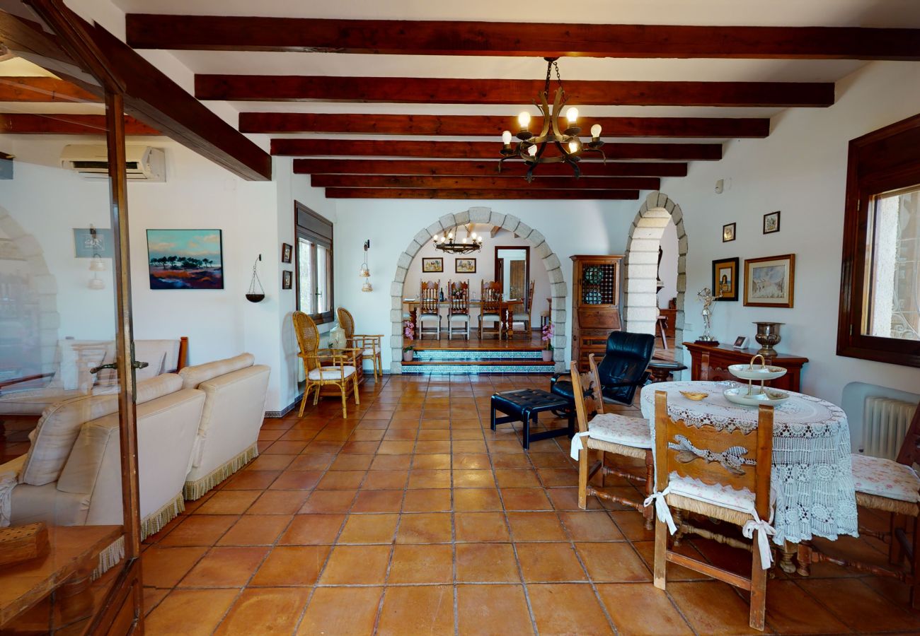 Villa in Novelda - Precioso Chalet en Novelda Villa in Novelda - Precioso Chalet en Novelda