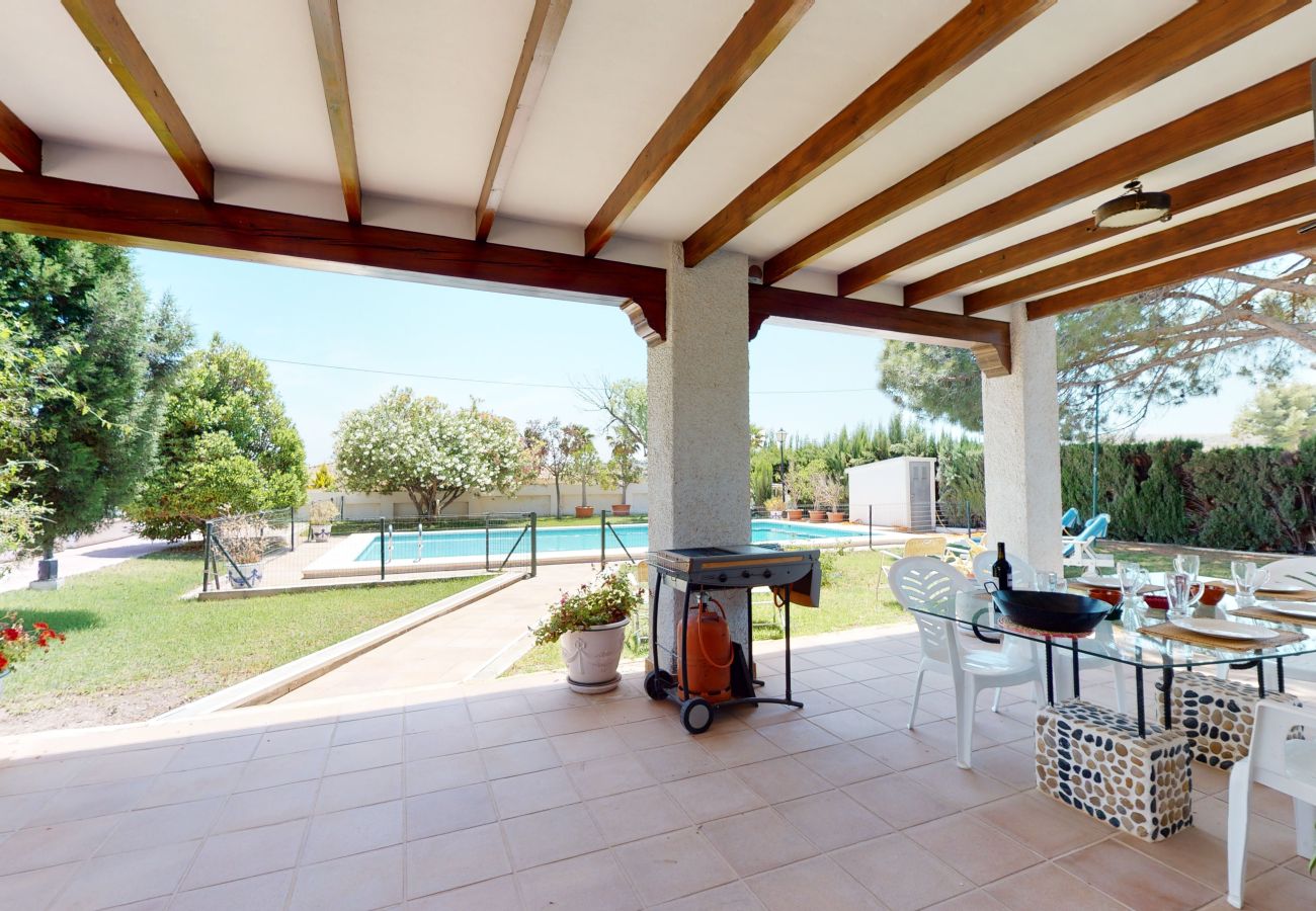 Villa in Novelda - Precioso Chalet en Novelda Villa in Novelda - Precioso Chalet en Novelda