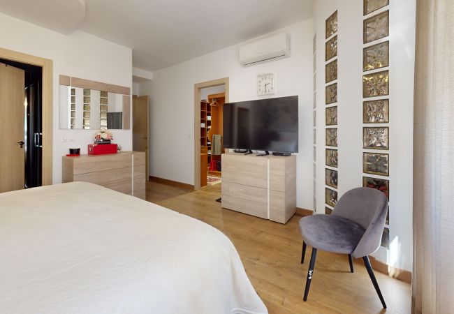 Bungalow/Linked villa in Elda - Bungalow de lujo en fabuloso residencial Bungalow/Linked villa in Elda - Bungalow de lujo en fabuloso residencial