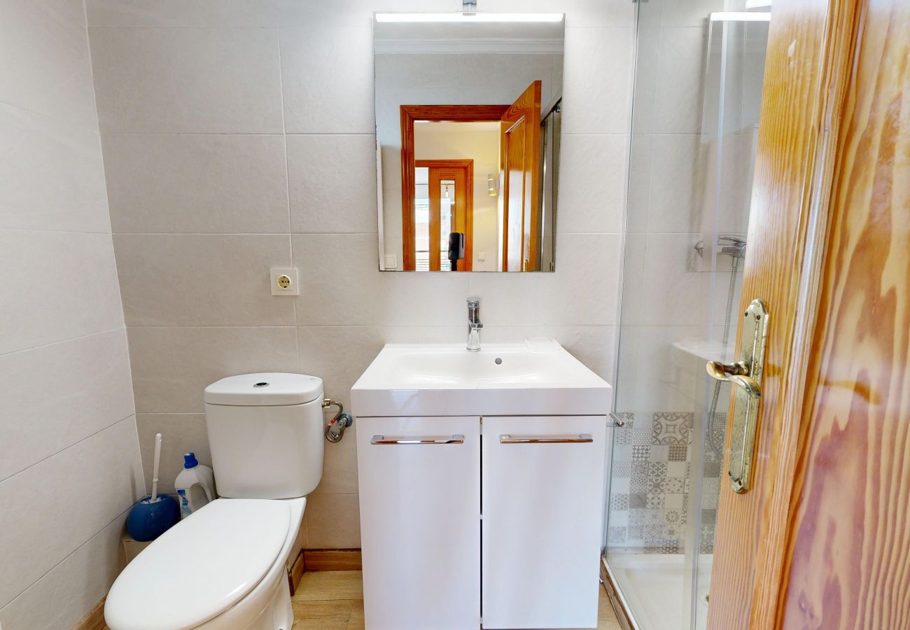 Flat in Alicante - Vivienda con vistas al mar en playa Albufereta Flat in Alicante - Vivienda con vistas al mar en playa Albufereta