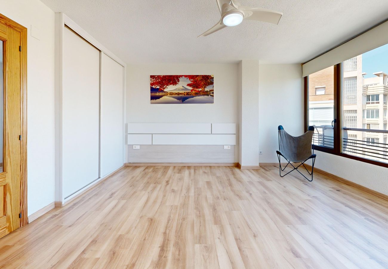 Flat in Alicante - Vivienda con vistas al mar en playa Albufereta Flat in Alicante - Vivienda con vistas al mar en playa Albufereta